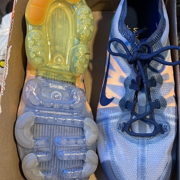 Nike Vapormax - Picture 4 of 6